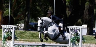 Lovingfoss Puts in Lovely Rounds to Win the 2018 USHJA Hunterdon Cup Equitation Classic – West Coast