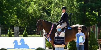 Lisa Rex and Contargo Named Champions of the $5,000 USHJA National Hunter Derby, presented by Mane ‘n Tail