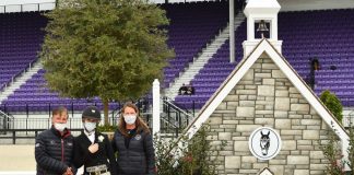 Dorothy Douglas Receives Style of Riding Award at World Equestrian Center – Ocala