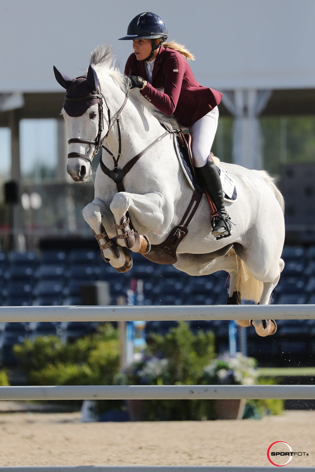Mendoza Makes Her Mark on 37,000 Wellington Equestrian Realty 1.45m