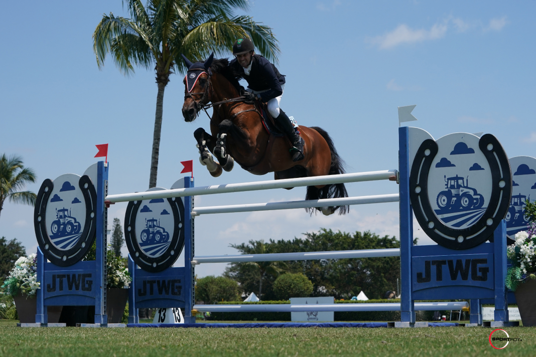 Menezes Masters the 37,000 JTWG Qualifier CSI3* with H5 Elvaro The