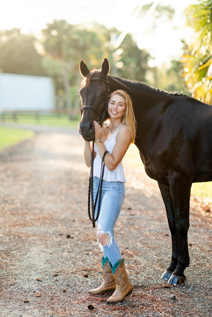 Five Students Awarded USEF Higher Education Equestrian Scholarships