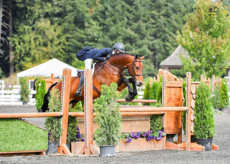 Champions Crowned at Six USHJA National Hunter Derby Regional