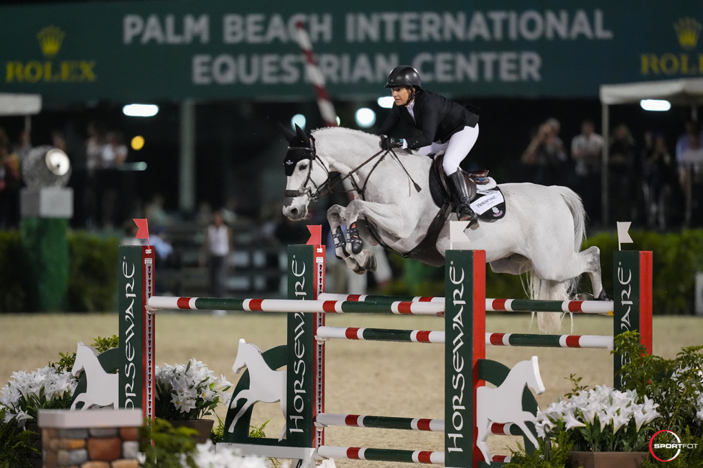Triumphant Return for Confu and Laura Kraut in 216,000 Horseware