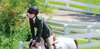 My Pony Wants to Graze at Shows With His Bridle On. Is This the Worst Thing?