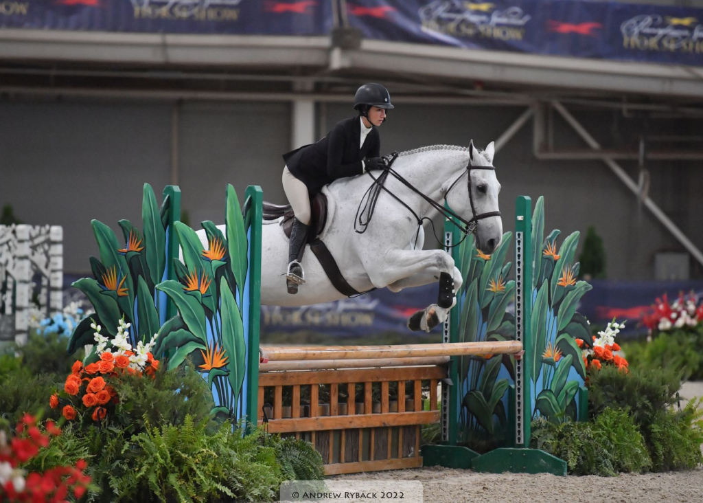 Dayner Dominates in USEF/NCEA Hunt Seat Medal Final East The Plaid