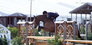John French and Wyatt Place Top Score in the USHJA National Hunter Derby at ESP Holiday Finale