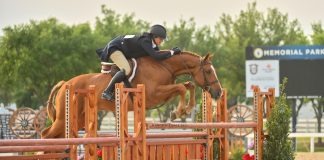 Nada Wise and Mindy Coretz Claim Hunter Derby Victories at Pin Oak Charity Horse Show