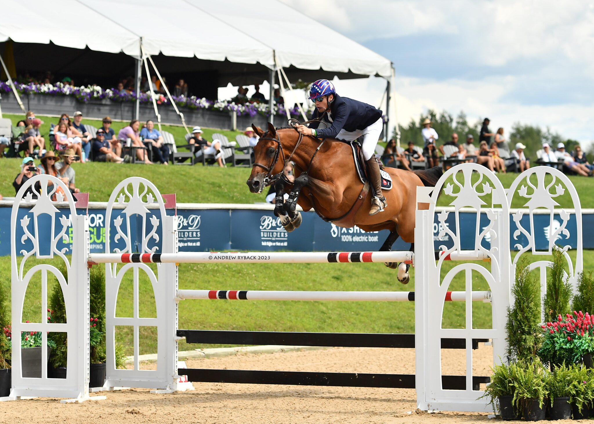 Karl Cook and Caracole De La Roque Climb the Ranks with 145,100 CSI3