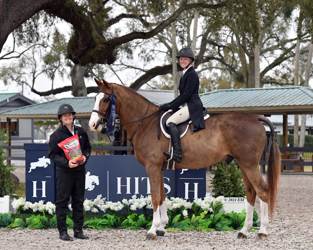 Genuine and Comissario Claim Top Ribbons in $5,000 USHJA National ...