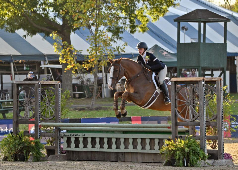 Colbrew and Samantha Bourque Top MHSA Gittings Horsemanship Finals