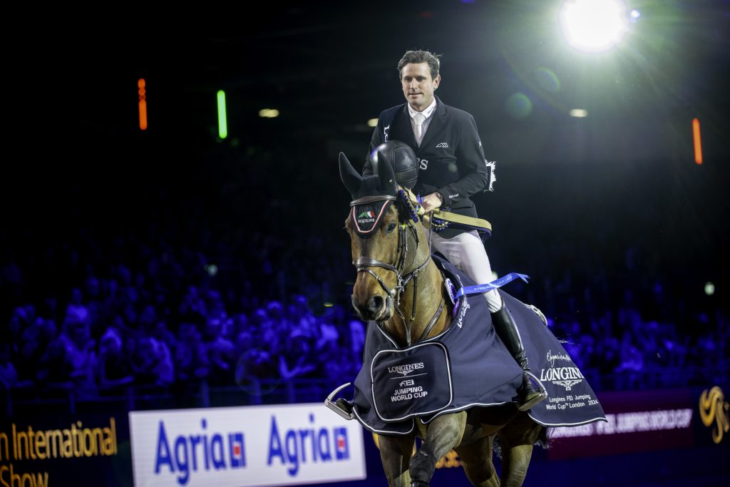 Eddy Blue and Darragh Kenny Win Longines FEI Jumping World Cup at