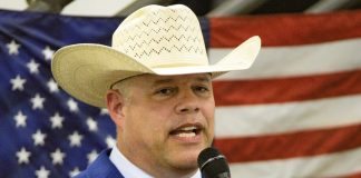 Special Plaidcast: Phillip Pierceall on Announcing Horse Shows & Auctions by Taylor, Harris Insurance Services Plaidcast Episode Phillip Pierceall