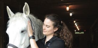 The Plaidchat: Caitlin Looney of Extend Equine Massage Plaidchat Episode Caitlin Looney