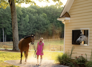 Riding the Digital Wave: The Platform That Bridges Horses and Technology