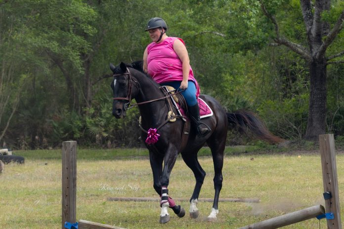 plus-equestrian